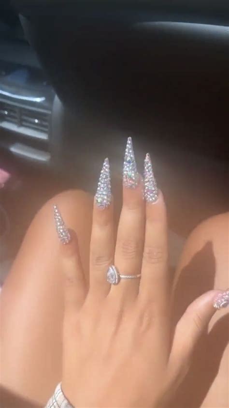 Pinterest Truubeautys Gold Glitter Nails Gorgeous Nails Stiletto