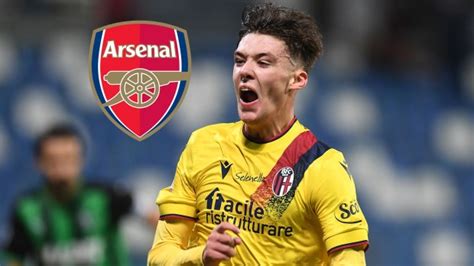 Arsenal 'closing in on Aaron Hickey transfer from Bologna with Nuno Tavares struggling at left ...