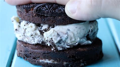 Oreo Brownie Ice Cream Sandwiches Youtube