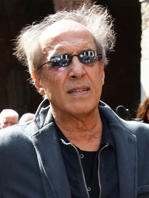 Adriano Celentano lyrics | LyricsMode.com
