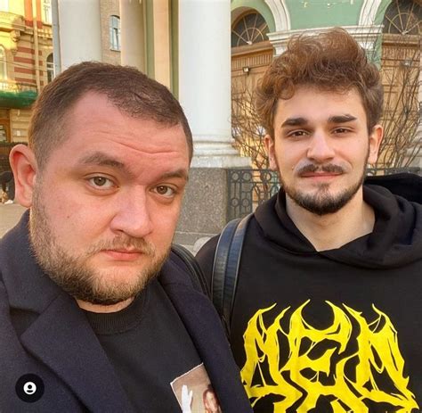 Кузьма Юлик😘 | Макияж для глаз, Веселые мемы, Забавности