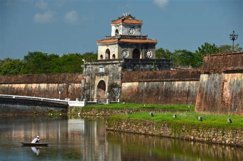 citadel-hue-vietnam | The Mad Traveler