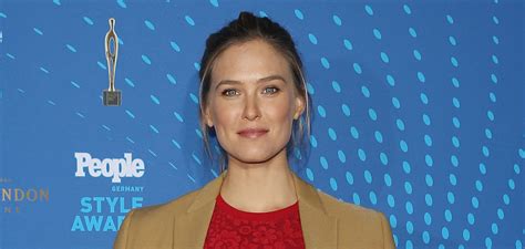 Bar Refaeli Poses In Sexy Lingerie Six Weeks After Giving Birth Bar