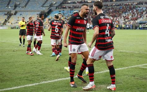 Flamengo mantém sequência de 4 jogos sem sofrer gol desde 2022