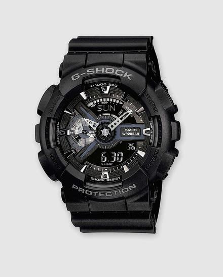 Reloj de hombre Casio G SHOCK GA 110 1BER Luz LED automática