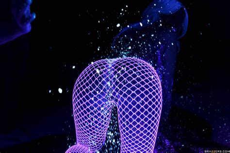 Brazzers Kayla Kayden Radiant Booty Ceead Ba Fb C C E Porn Pic