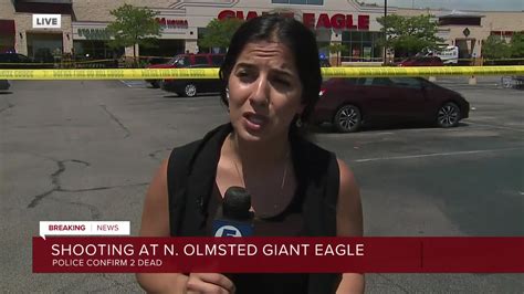 Man fatally shoots ex-wife while she works at Giant Eagle before killing himself