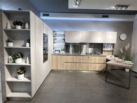 Sconto 40 Cucina Angolare Veneta Cucine Start Time J A Trento