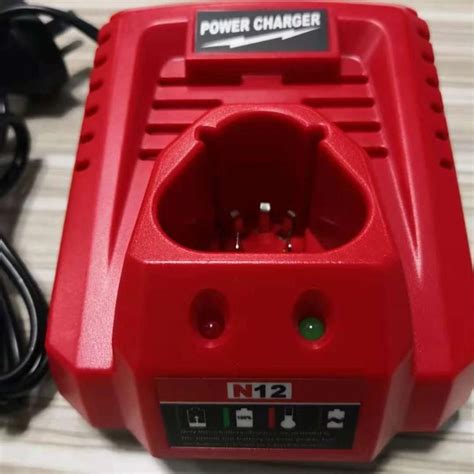 Introducir Imagen Milwaukee Drill Charger Blinking Red And Green