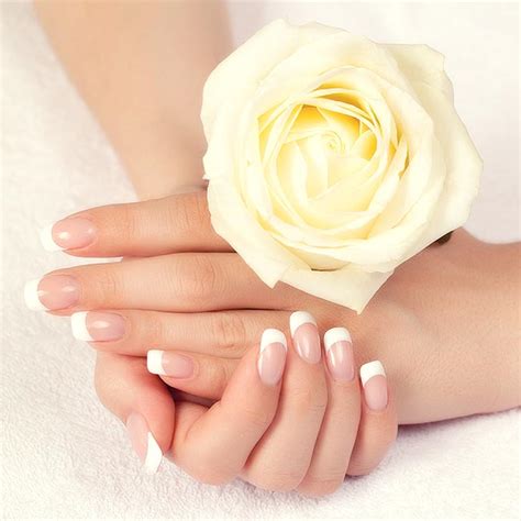 Contact Us Nail Salon 62704 Royal Nail Spa 77 Springfield Il 62704