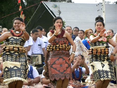 The Queen Of Tongas Dancers Take Honolulu Hawaii Public Radio