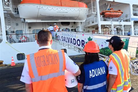 Aduana El Salvador on Twitter Esta mañana recibimos el crucero