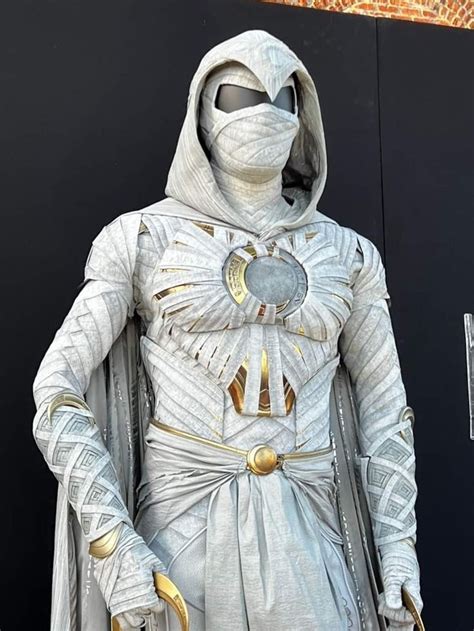 Moon Knight Cosplay Inspiration