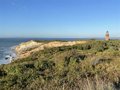 Tips For Visiting All 5 Marthas Vineyard Lighthouses