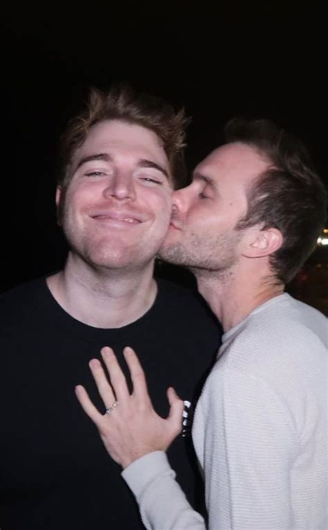 Youtube Star Shane Dawson Is Engaged See The Proposal Photos E Online