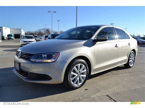 2014 Moonrock Silver Metallic Volkswagen Jetta Se Sedan 89161497 Photo