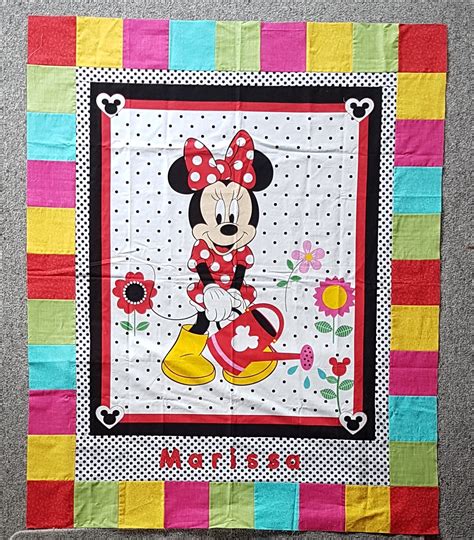 Quiltmekiwi Minnie Mouse And A Proper Finish Of My Own