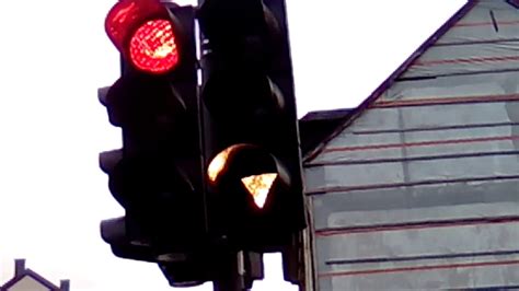 Defektes grünes Licht bei Siemens Ampel YouTube