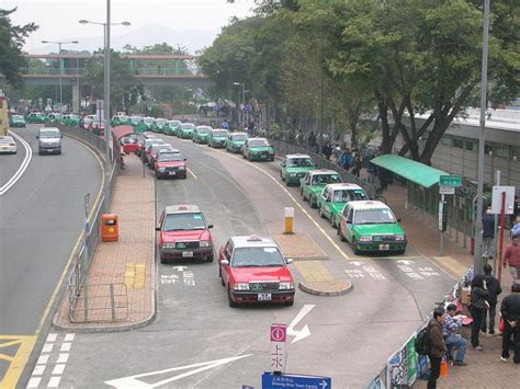Why Getting Ridesharing Services Is Cumbersome At The Airport Luxury