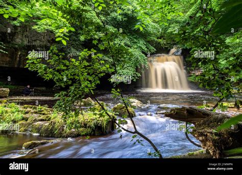 West Burton Waterfall Wensleydale Yorkshire Dales England Stock