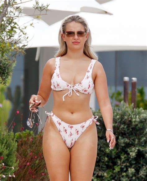 Molly Mae Hague In Bikini At A Pool Hawtcelebs