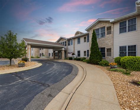 Explore Sunset Park Place Located In Dubuque Iowa