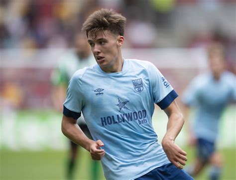 aaron hickey finally reveals   rejected celtic offer
