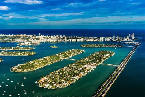 Palm And Hibiscus Islands Miami Beach Luxury Real Estate