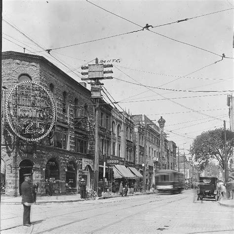 La Rue Bleury Vers Le Nord De Ste Catherine En Archives De