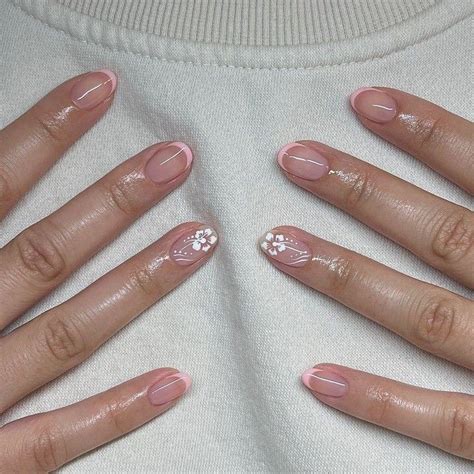 Pin by Ellexus𝜗𝜚 on ୨୧ Nails in 2024 Sheer nails Pink