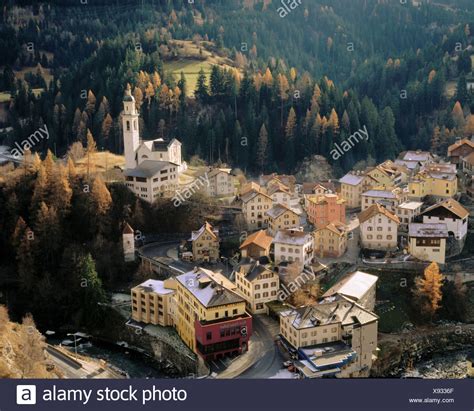 Tiefencastel Stock Photos & Tiefencastel Stock Images - Alamy