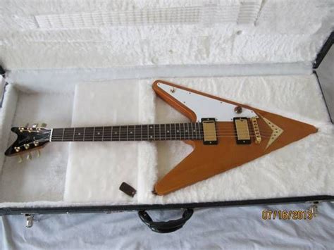 Arrow Guitar Yes Guitar Cool Bands Electric Guitar