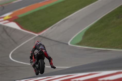 Maverick Viñales shows his speed leading the FP1 in Austin M Sports