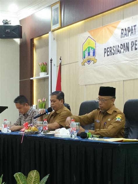 Rapat Koordinasi Membangun Komitmen Persiapan Penilaian Anugrah