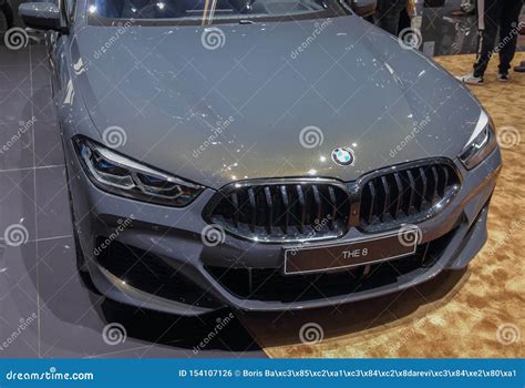 Suiza Ginebra 9 De Marzo De 2019 BMW Las 8 Series Vista Delantera