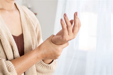 What Causes Left Hand Numbness And Pain At Joseph Mease Blog