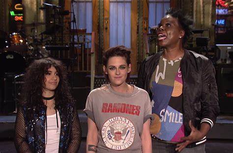 Kristen Stewart Spices Up 'SNL' Monologue With F-Bomb - mxdwn Television