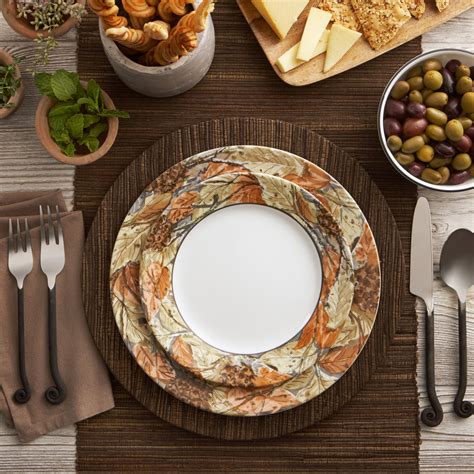 Amazon.com | Corelle Impressions 16-Piece Dinnerware Set, Woodland ...