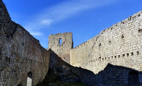 I Luoghi Del Sacro Graal Il Grillo Viaggiante