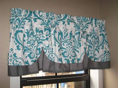 Grey Valance Turqueza