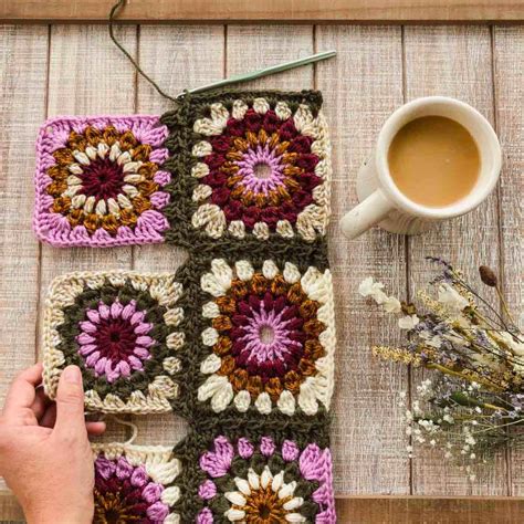 How To Seamlessly Join Crochet Granny Squares As You Go Photo Video Written Instructions