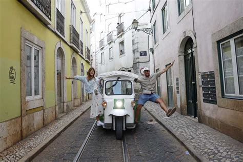 2 stündige private Tuk Tuk Tour in Lissabon GetYourGuide