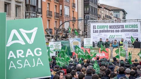 Los agricultores seguirán con sus protestas si el Gobierno no adopta