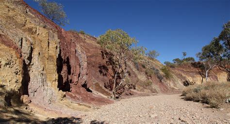 Gorges Gorges And Ochre Pits Lets Go Travel Australia