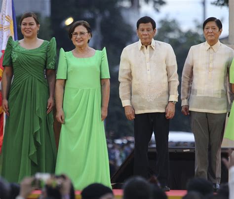 Dutertes Daughter Sara Sworn In Early As Vice President Of Philippines