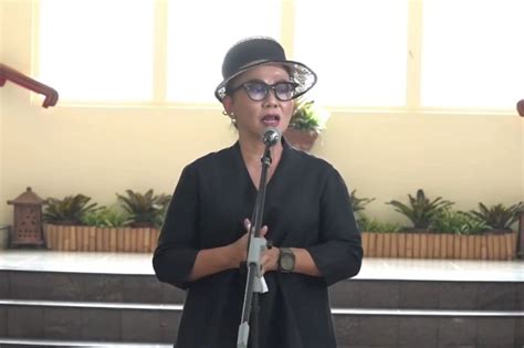 Guru Besar UGM Kirim Pesan Ke Hakim MK Dengarkan Hati Nurani Yang