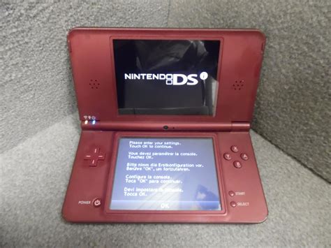 Nintendo DSi XL Wine Red