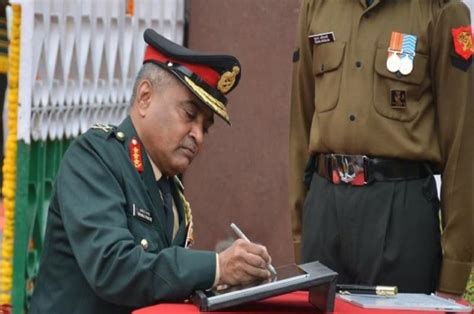 Army Chief Gen Manoj Pande Proceeds On Four Day Visit To France