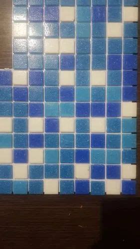 Blue Flooring Glass Mosaic Tile For Swimming Pool Tiling Thickness 6