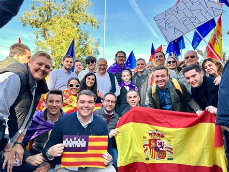 Representantes del PP Baleares asisten a la manifestación contra la